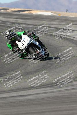 media/Dec-07-2025-CVMA (Sun) [[3e7d2de5dc]]/Race 7-Formula Lightweight Twins Shootout/